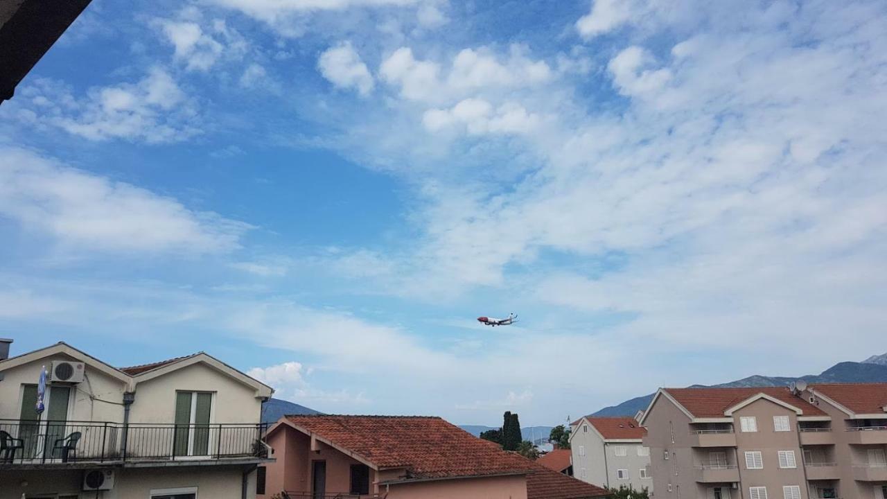 Monika Apartment Tivat Eksteriør bilde